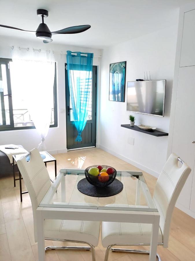Apartment Portonovo Paraiso II - Sea View - Swimming Pool - Good Wifi - Old Town Puerto del Carmen  Buitenkant foto