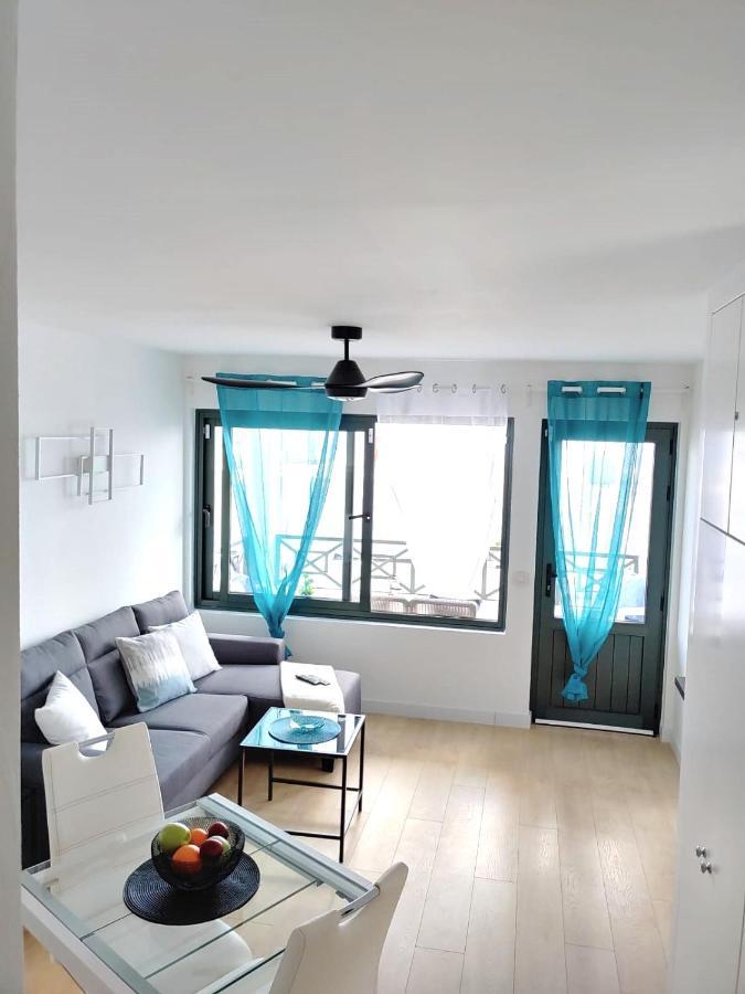 Apartment Portonovo Paraiso II - Sea View - Swimming Pool - Good Wifi - Old Town Puerto del Carmen  Buitenkant foto